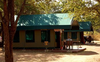 Golden Leopard Resorts - Manyane Resort Mogwase Bagian luar foto
